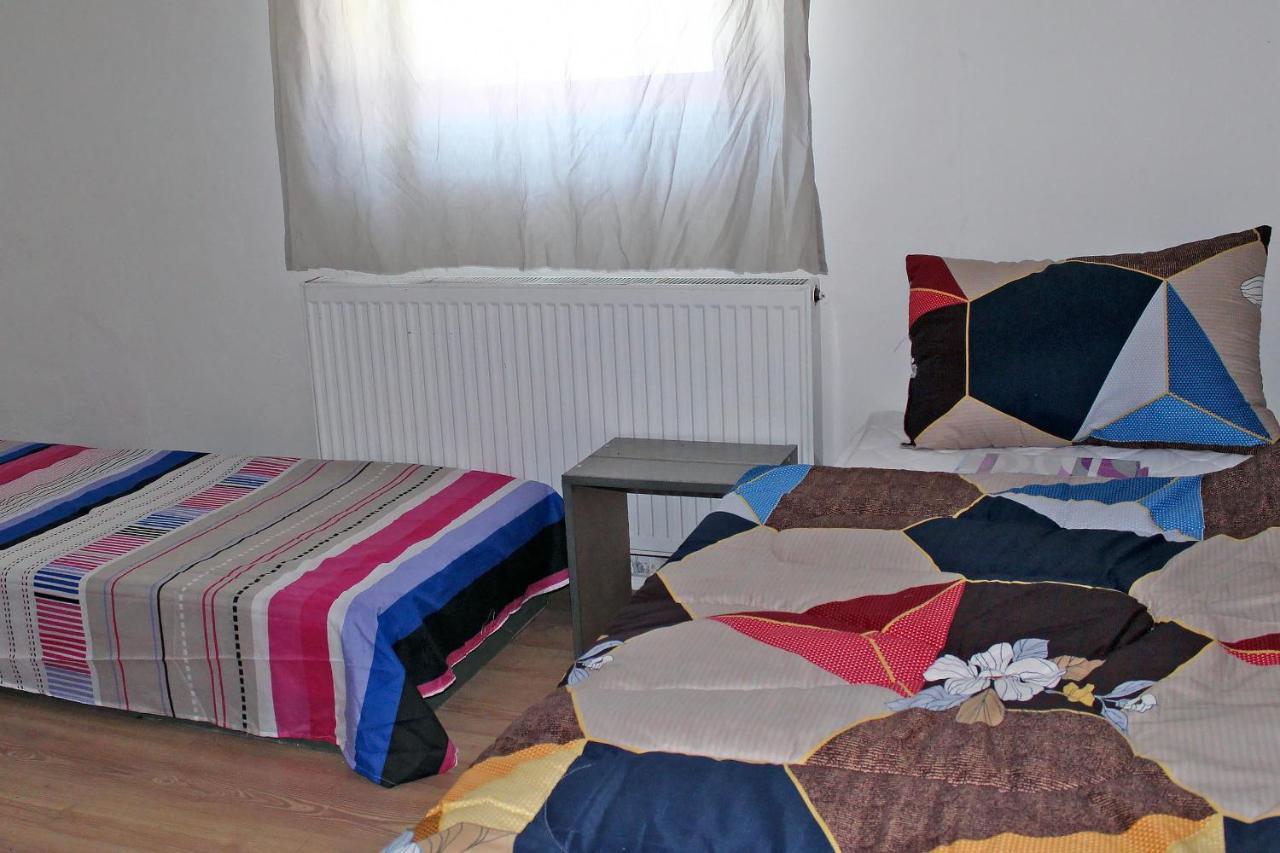 Dusan Apartments Orlová Eksteriør billede